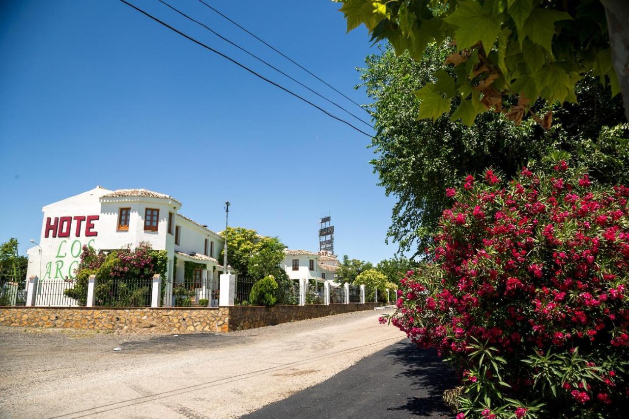 Los Arcos Otel Dosbarrios Dış mekan fotoğraf