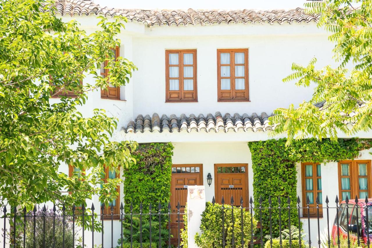 Los Arcos Otel Dosbarrios Dış mekan fotoğraf